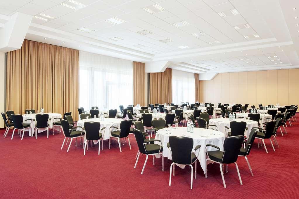 Nh 비엔나 에어포트 컨퍼런스 센터 호텔 슈베하트 시설 사진